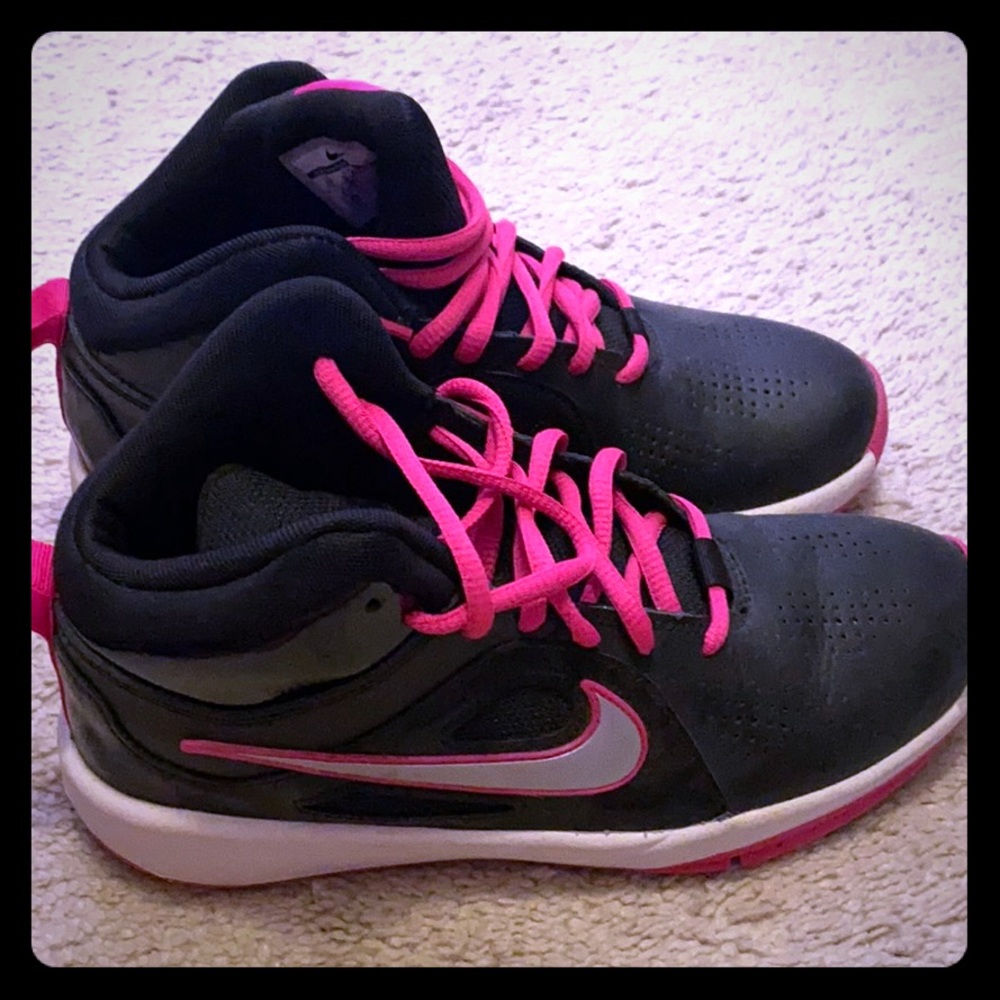 Nike girls size 4y